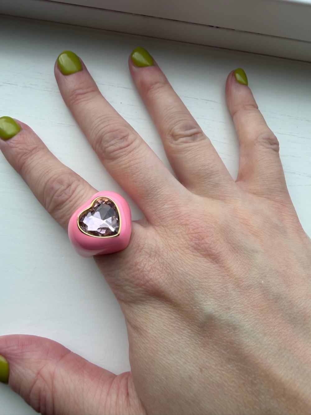 Chunky Pink Heart Enamel Cocktail Ring w/Pink Faceted Cubic Zirconia - Size 7